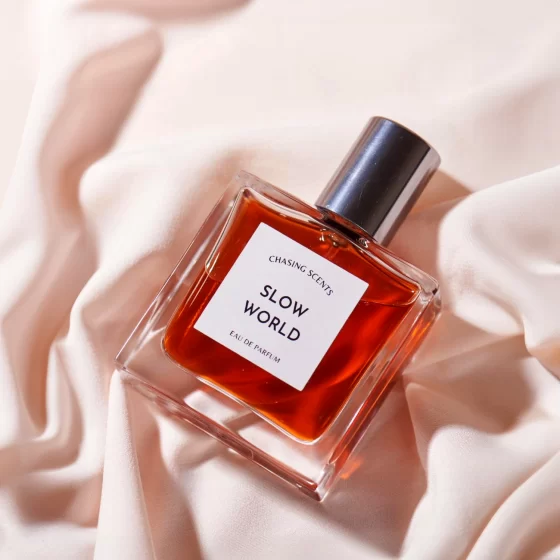 Nước Hoa Unisex Chasing Scents Slow World
